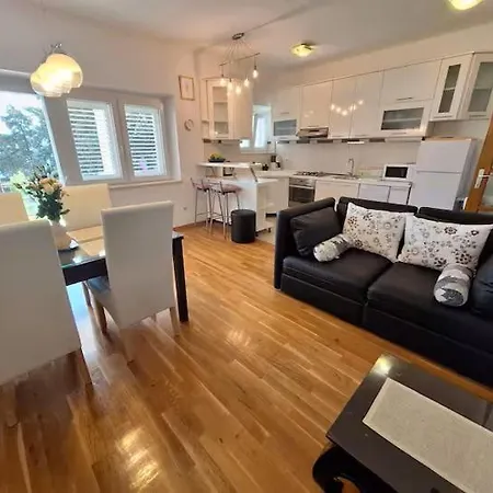 Plaza Apartamento Korčula